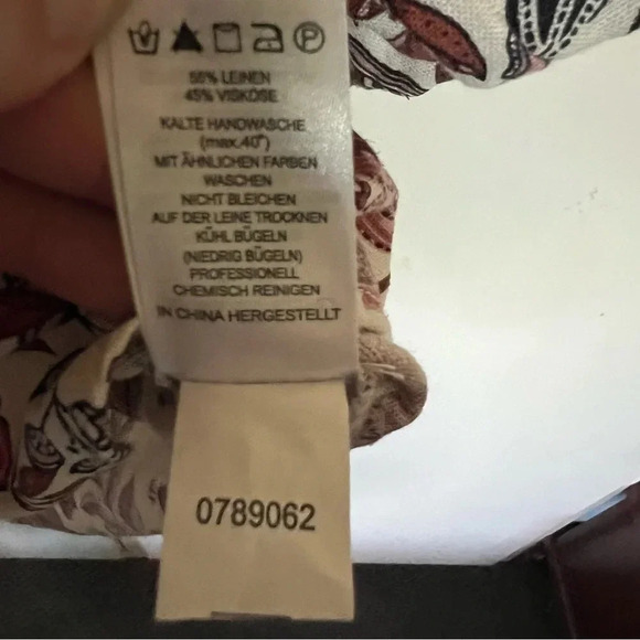 Joie Linen Blend Floral Print Button Blouse Top Size Large - Picture 10 of 10